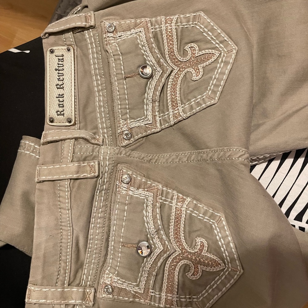 Rock Revival skinny jeans